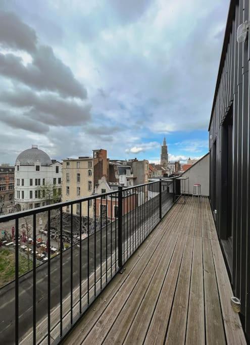 Laila Penthouse Apartment Antwerpen Bagian luar foto